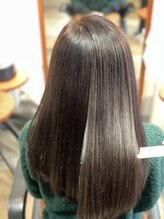 【品川駅徒歩3分】Tr成分配合のオーダーメイドカラーで色持ちよく、髪に優しいカラーリング。