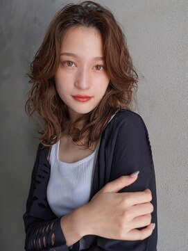 カンナ(Canna) ベビーバング/外ハネボブ/ペールベージュ/髪質改善/TOKIO/20代