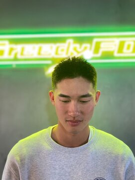 グリーディーフォックス 三軒茶屋(GreedyFOX) 波巻き/マッシュパーマ/ウルフ/ハイライト<理容室>三軒茶屋