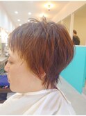 ショートボブ
