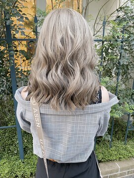 プルメリアドット(Plumeria.) ホワイトミルクティー