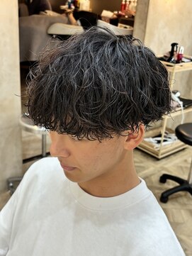 ラヴィズム 名駅店(LUVISM) 名古屋/メンズカット/メンズパーマ/眉毛/波巻きパーマ