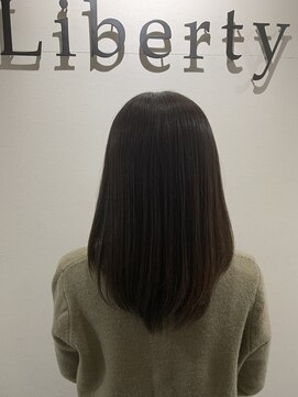 リバティ 吉祥寺(Liberty) 酸性ストレートミディアムスタイル