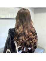 フツーロ 栄(FUTURO) プルエクステ