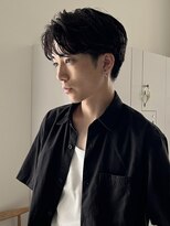 ノイ(noi)&nbsp;センターパートニュアンスパーマ刈り上げツーブロックメンズヘア