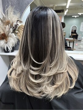 ジーディーエス(GDS) 大人上品バレイヤージュ