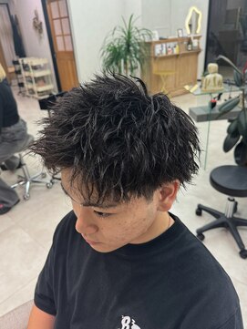 メンズサロン スイ 春日井(MEN'S salon SUI) スパイキーショート