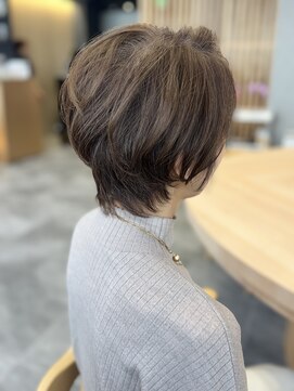 リファインド(REFINED) 大人ひし形ショートボブ