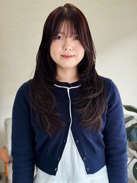 トナリ(tonari) 韓国レイヤー 顔周りカット アッシュカラー【鹿児島中央駅】