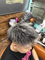 クラウン(CROWN)&nbsp;ホワイトメッシュ×ツイストパーマ