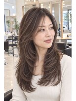 ネイヴスヘアー 香椎照葉店(Neivs Hair)&nbsp;ハイライトが映えるロングハッシュカット