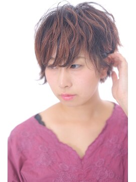 アクセ ゆるふわニュアンスパーマ大人可愛い小顔ショートボブ