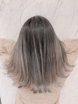 リー 京橋(Lee) ☆大人気バレイヤージュ☆