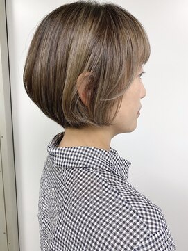 モリオフロムロンドン 原宿本店(morio from London) 【morio原宿】大人　ショートボブ　ハイライトカラー