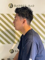 バーバーバー アカバネ(BARBER-BAR AKABANE)&nbsp;スーツに合う黒髪短髪アップバング 男の身だしなみ#1