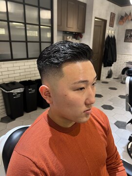 バーバーブロス 長堀店(BARBER BROS) スキンフェード