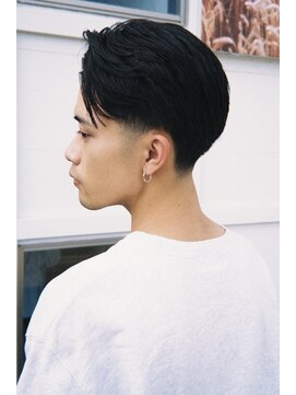 爽やかパートスタイル（テーパーフェード）