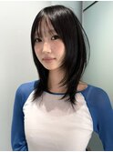 ミディアムハッシュカット