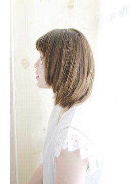 シュシュット(chouchoute) 吉祥寺ヴェールウェーブブルージュ美髪似合わせカットアシメ/096