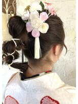 ヘアーデザイン アヴニール(hair design AVENIR) 個性が光るポニーヘア