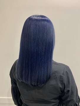 イル(iLu.) サファイアブルー