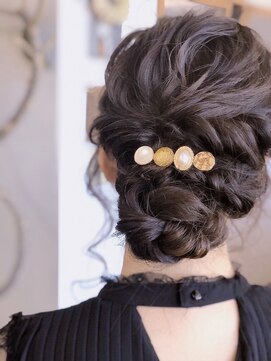 ゴコチ(5cochi) 【天女目】ネープシニヨン