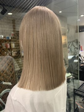 ラフ 難波店(LAFF) #黒髪#ボブルフ#ネビージュ#小顔#ワンレン