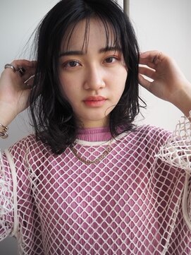 イル(il) シアーブラックミディ【刈谷　安城　知立】