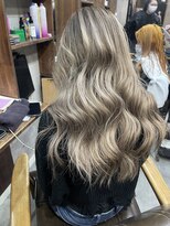 ラフ(LAFF)&nbsp;#バレイヤージュ#グレージュカラー#ボブウルフ#ココアベージュ