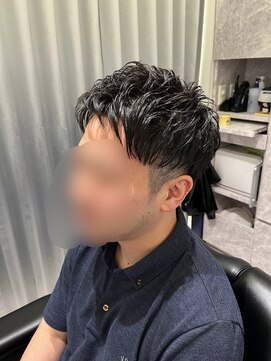 リバティシェアバーバー 銀座2nd(LIBERTY SHARE BARBER) ツーブロショート