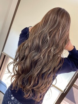 アイズ 本厚木(AIZU) ナチュラルブラウン