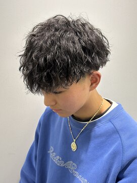 フライ 東通り店(Frei) ツイストスパイラルパーマ