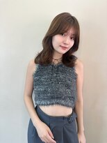 大人くびれニュアンスパーマミディアム