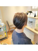 ヘアーゾーン ハチマルハチ 登戸駅前店(Hair Zone 808)&nbsp;透明感のある明るい白髪染め(白髪いかし)