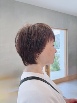 ミュゼプリュム(Musee plume) ショート/白髪ぼかし/ウルフ