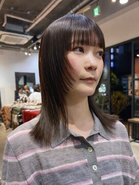 ウェルク(welc) ミディアムレイヤーハッシュカットレイヤーカットレッドブラウン
