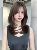 アッシュブラウンレイヤーカットシースルーバング