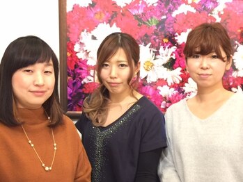 ヘアーデザイン ゴールド(Hair design GOLD)の写真/女性スタイリストが多い店内は、細やかな気配りが行き届き、雰囲気の良さに遠方からリピート頂く方も多数☆