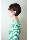大人かわいい耳かけ前下がりショートボブ