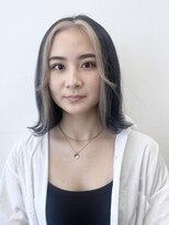 ココ 本八幡(KOKO)&nbsp;黒髪クラゲヘアーオリーブグレー小顔ココアベージュミディアム