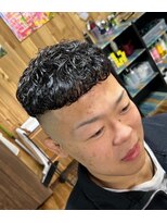 ピシャッとニ代目銀二郎 カーリーパーマ【広島/理容室/古民家バーバー二代目銀二郎】