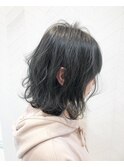 透ける暗髪×ダークグレージュ×ミディアムボブ