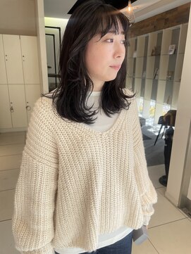 バディ ヘア フレス(BUDDY HAIR FRAIS) たっぷりレイヤーのミディアムヘア