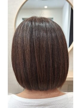 美容室奥山 今沢本店 秋のうる艶ショート