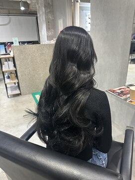 ラック(LUCK) ディープネイビーブラック/船橋/くすみベージュ/細めハイライト