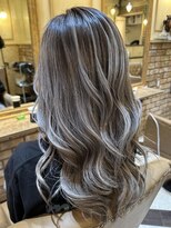 エレン バイ アルティナ(Ellen by artina)&nbsp;24/グレージュ/グラデーションカラー/バレイヤージュ