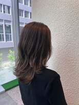 エルサフィロ ヨドヤバシ(el zafiro yodoyabashi) くびレイヤーエモージュカールセミディシアーカラー20代30代40代