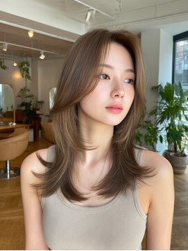 ラファンジュ ヘアー クレオ(Rohange hair Creo) ハイレイヤーカット/ハイレイヤーウルフ/ニュアンスカラー/20代