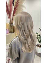 ハイク(HYKE)&nbsp;ホワイトベージュ/ケアブリーチ