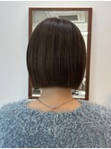 ライン感際立つボブでよりお首元スッキリ！